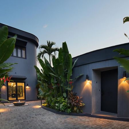 Je Ne Sais Quoi Seminyak Villa Dış mekan fotoğraf